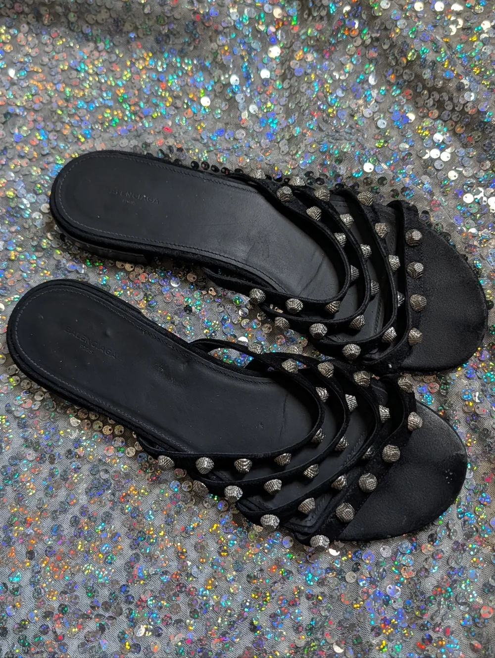 Balenciaga Studded Slide Sandals 🖤🖤 - Picture 8 of 9